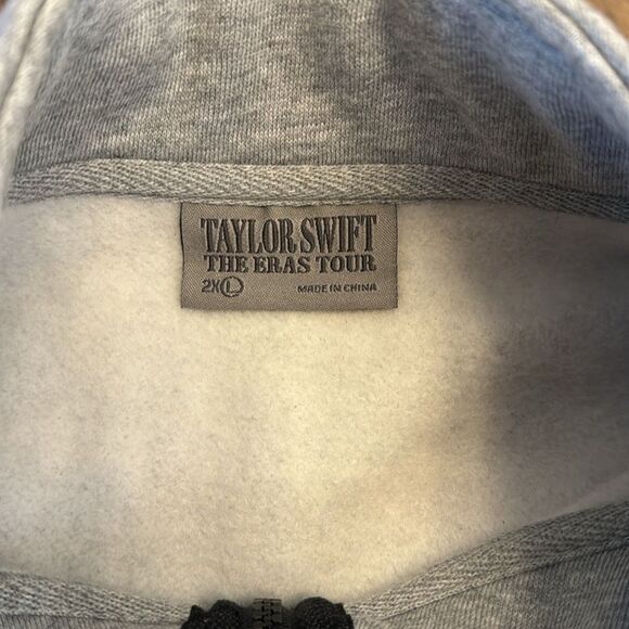 NEW Eras Tour Gray Quarter Zip Pullover Sweatshirt Taylor Swift Grey Zip-Up XXL - Picture 4 of 6
